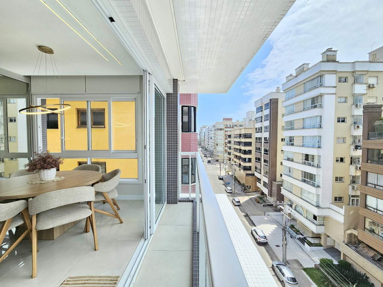 Apartamento à venda no Zona Nova: 