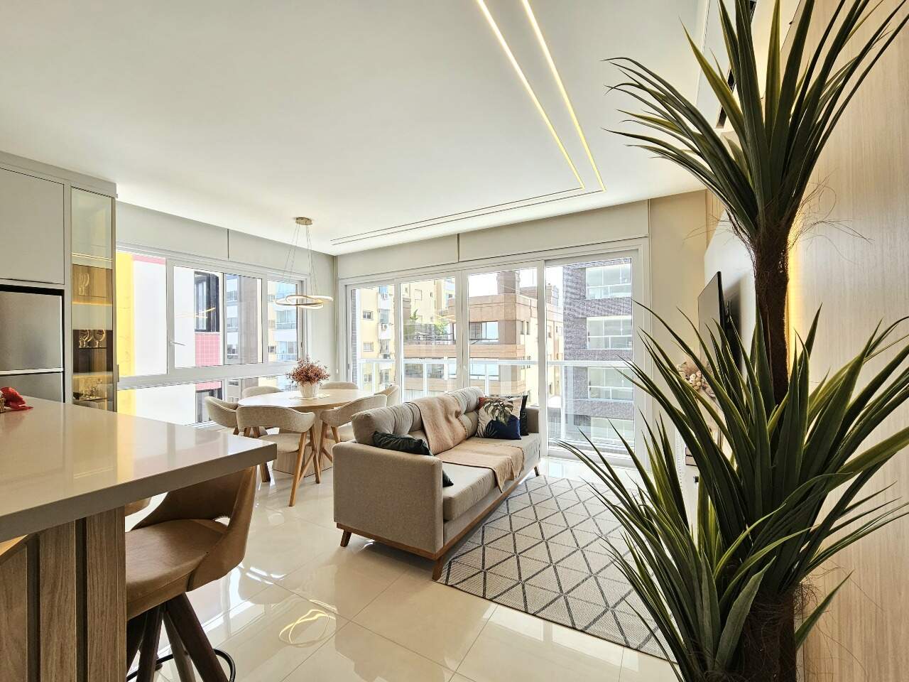 Apartamento à venda no Zona Nova: 