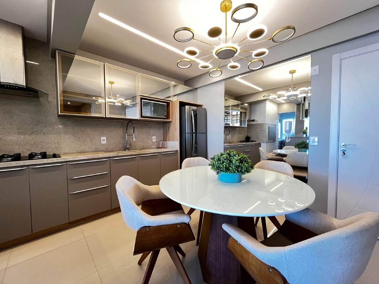 Apartamento à venda no Zona Nova: 