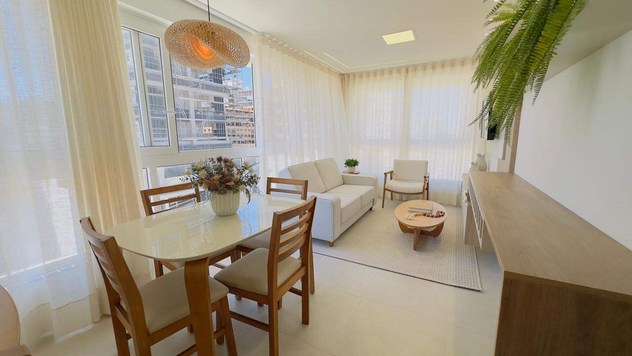 Apartamento à venda no Zona Nova: 