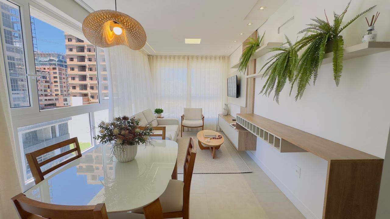 Apartamento à venda no Zona Nova: 