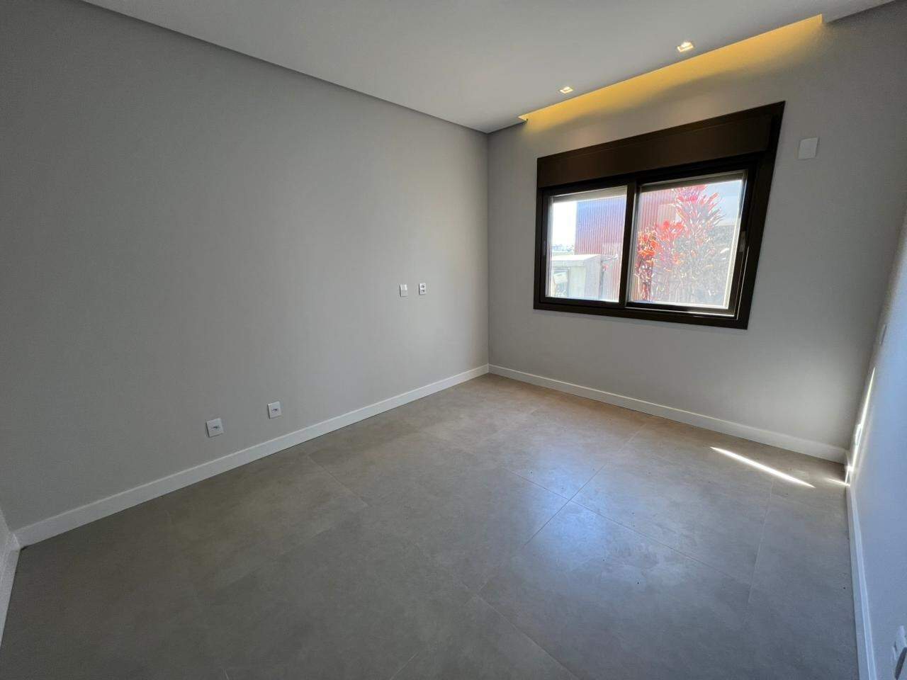 Casa em Condomínio à venda no Costa Serena: 