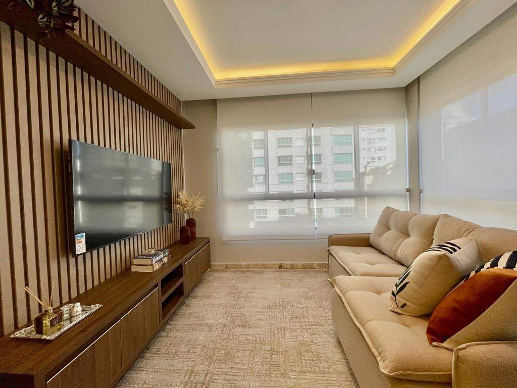 Apartamento à venda no Zona Nova: 