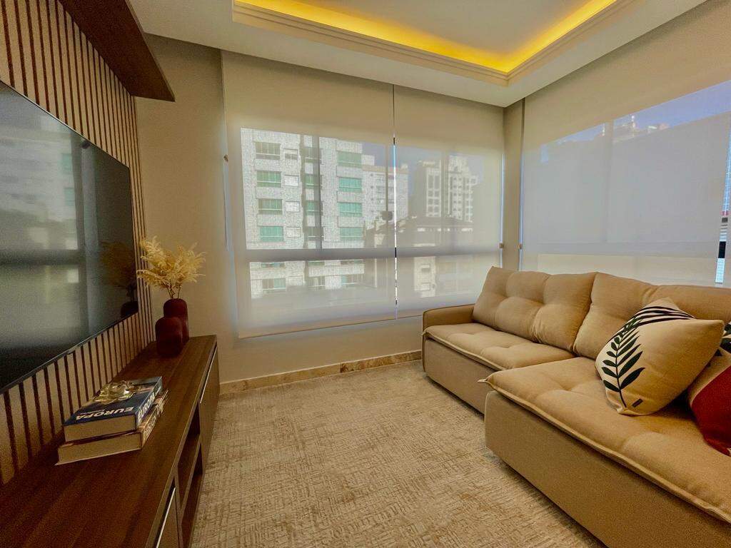 Apartamento à venda no Zona Nova: 