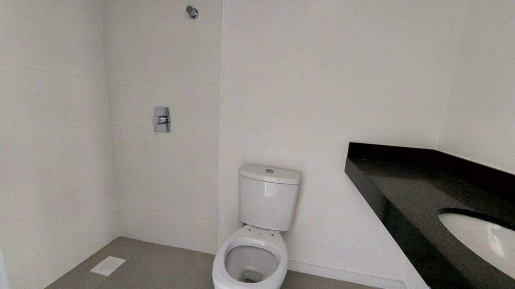 Apartamento à venda no Zona Nova: 