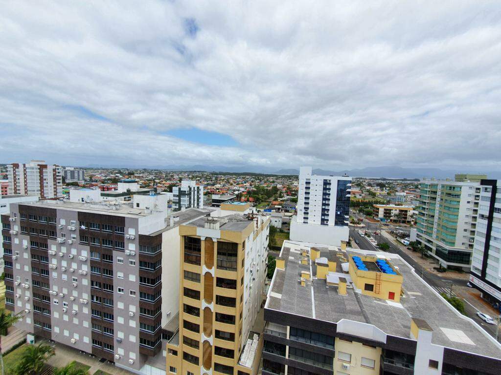 Apartamento à venda no Zona Nova: 