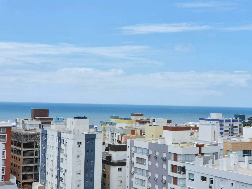 Apartamento à venda no Zona Nova: 