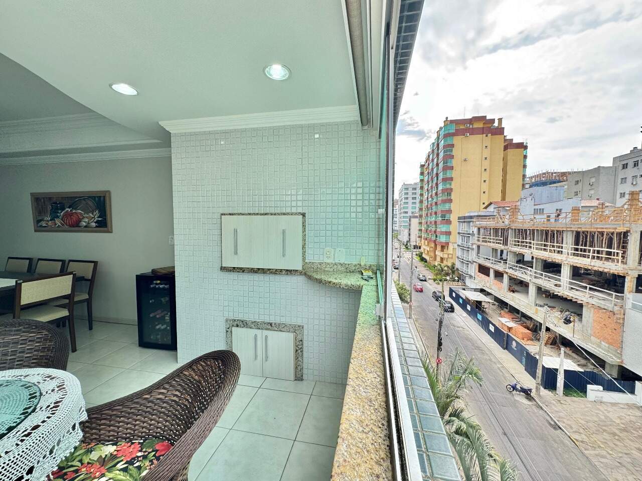 Apartamento à venda no Zona Nova: 