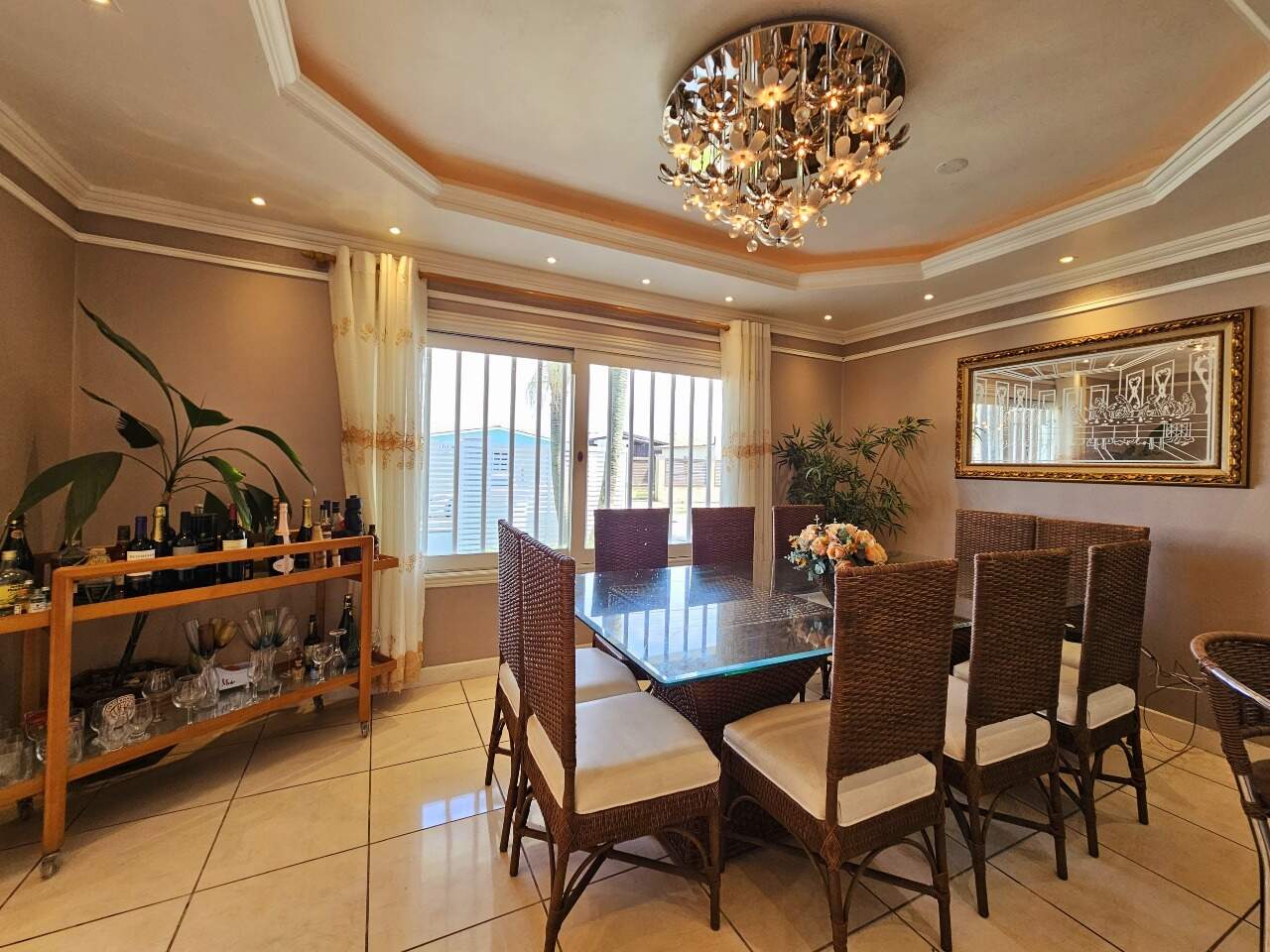 Casa à venda no Centro: 