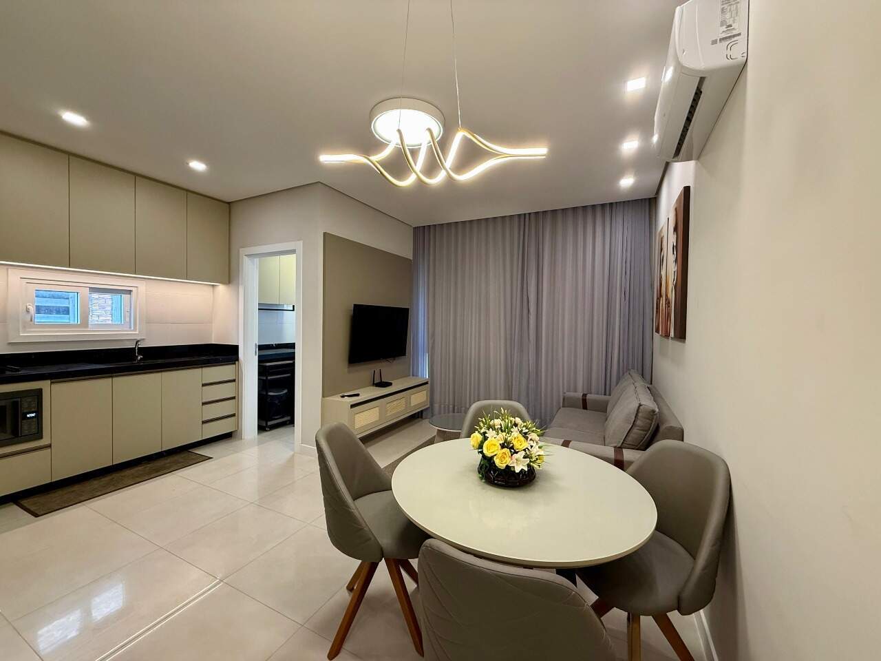 Apartamento à venda no Zona Nova: 