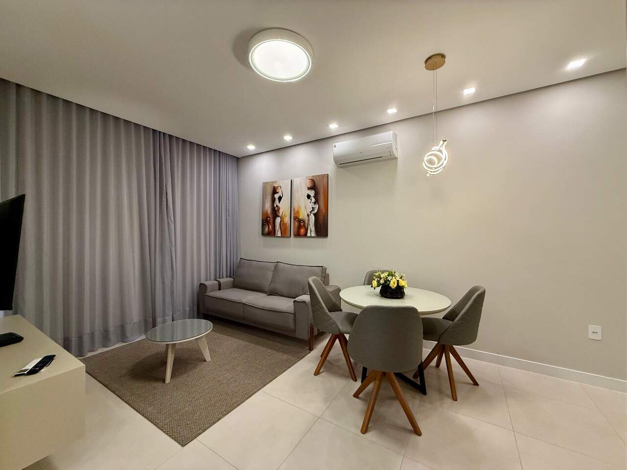 Apartamento à venda no Zona Nova: 