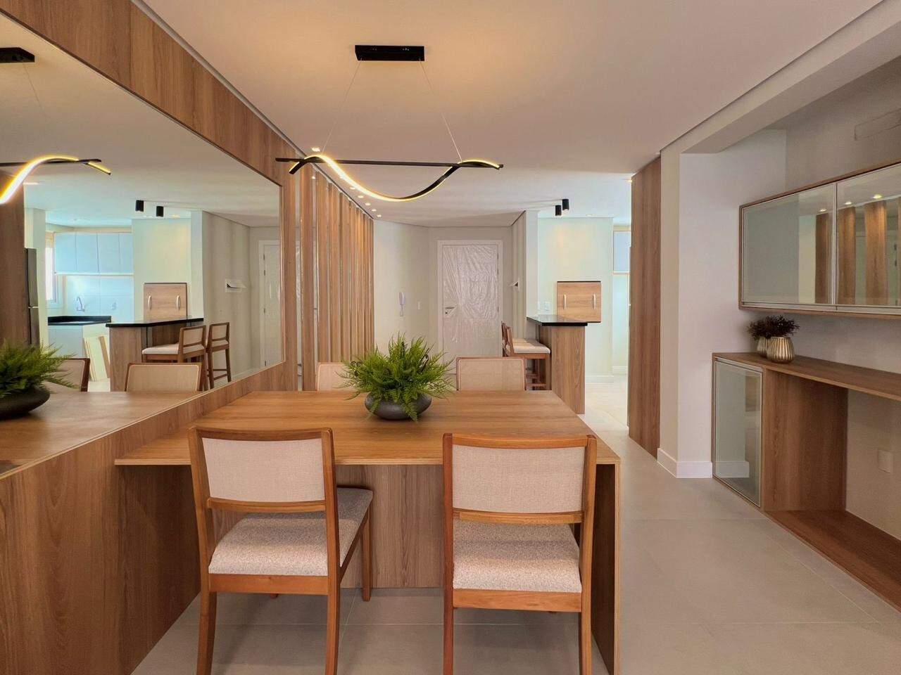 Apartamento à venda no Zona Nova: 