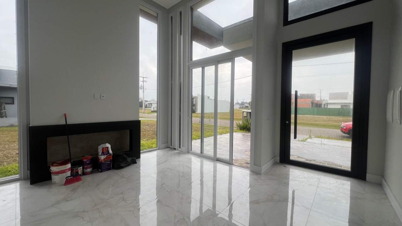 Casa em Condomínio à venda no Condomínio Terrasul: 
