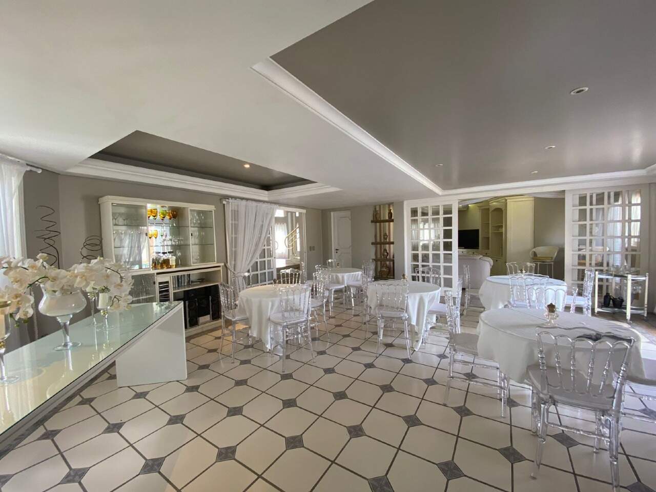 Casa à venda no Girassol: 