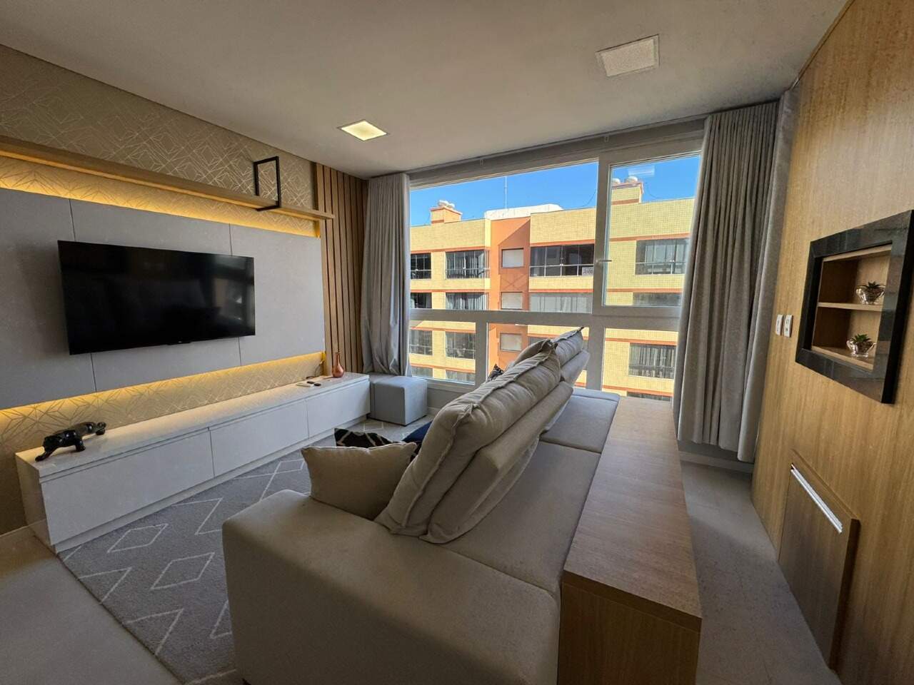 Apartamento à venda no Zona Nova: 