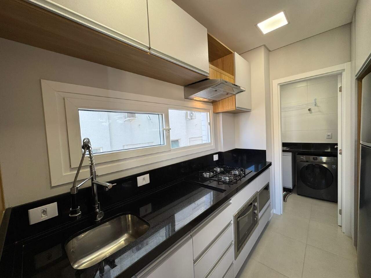 Apartamento à venda no Zona Nova: 