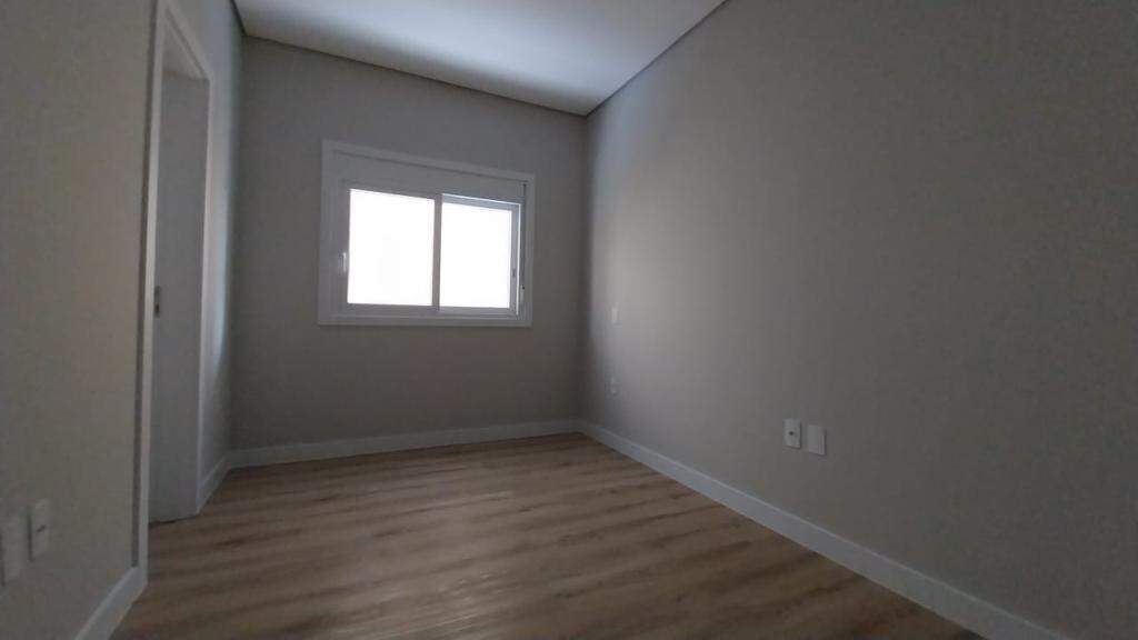 Apartamento à venda no Zona Nova: 