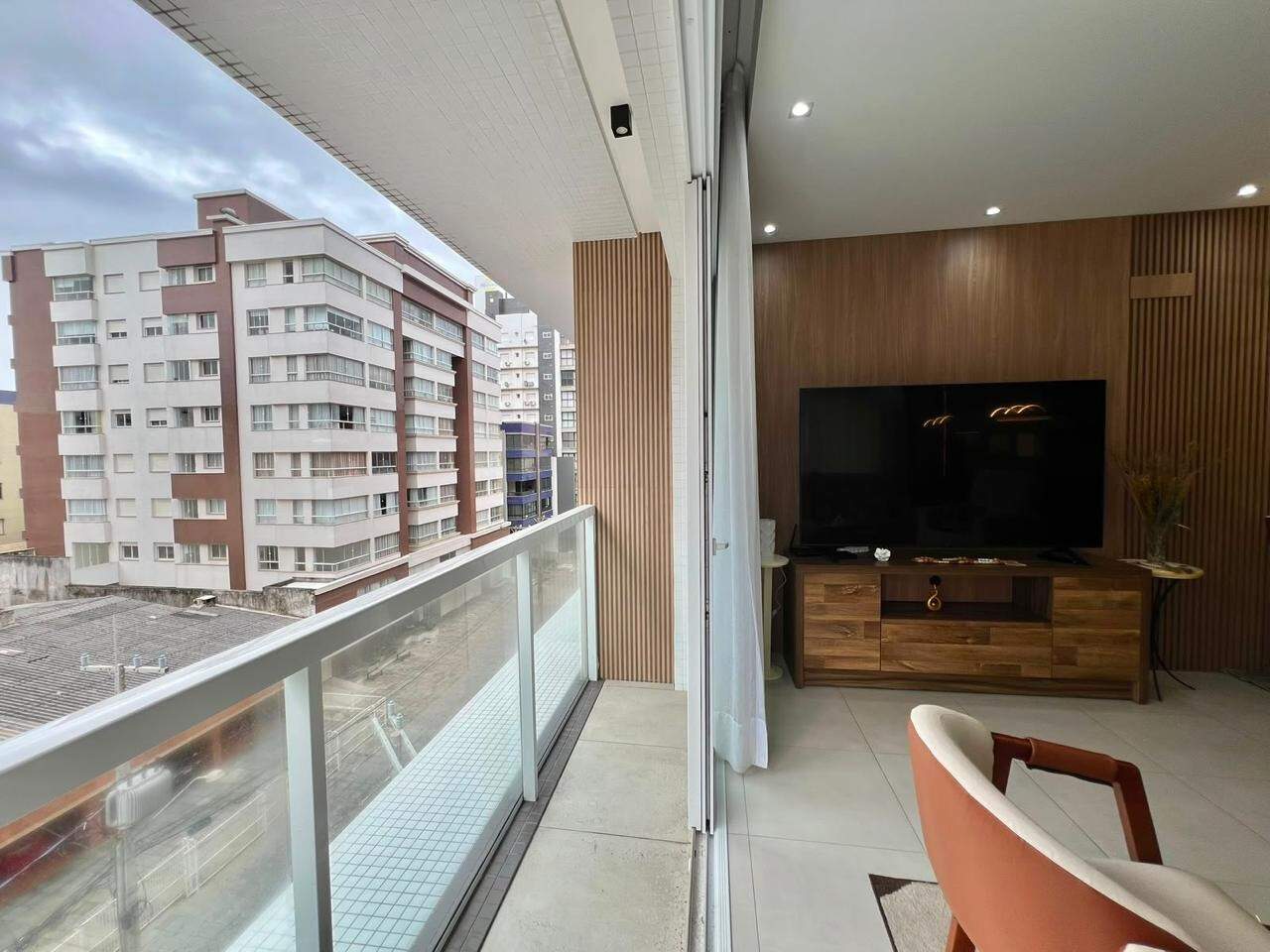 Apartamento à venda no Zona Nova: 