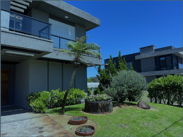 Casa em Condomínio à venda no Costa Serena: 