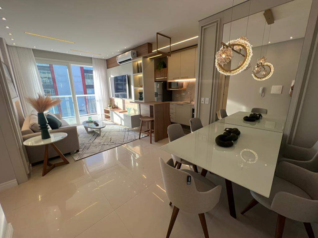 Apartamento à venda no Navegantes: 
