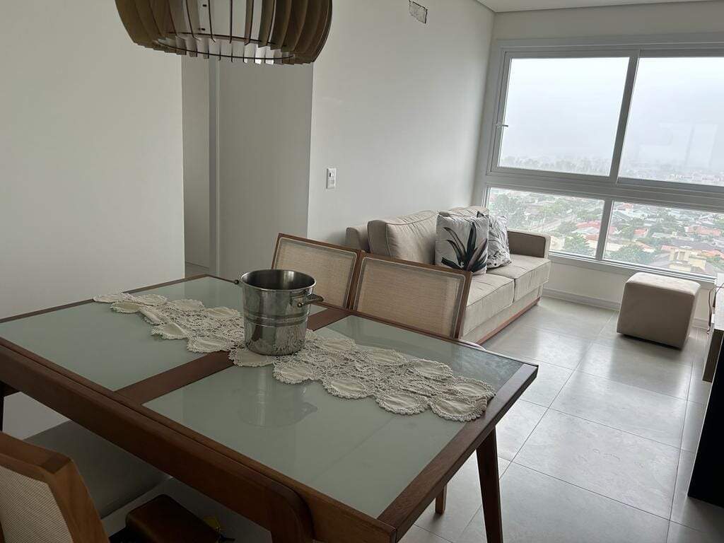 Apartamento à venda no Navegantes: 