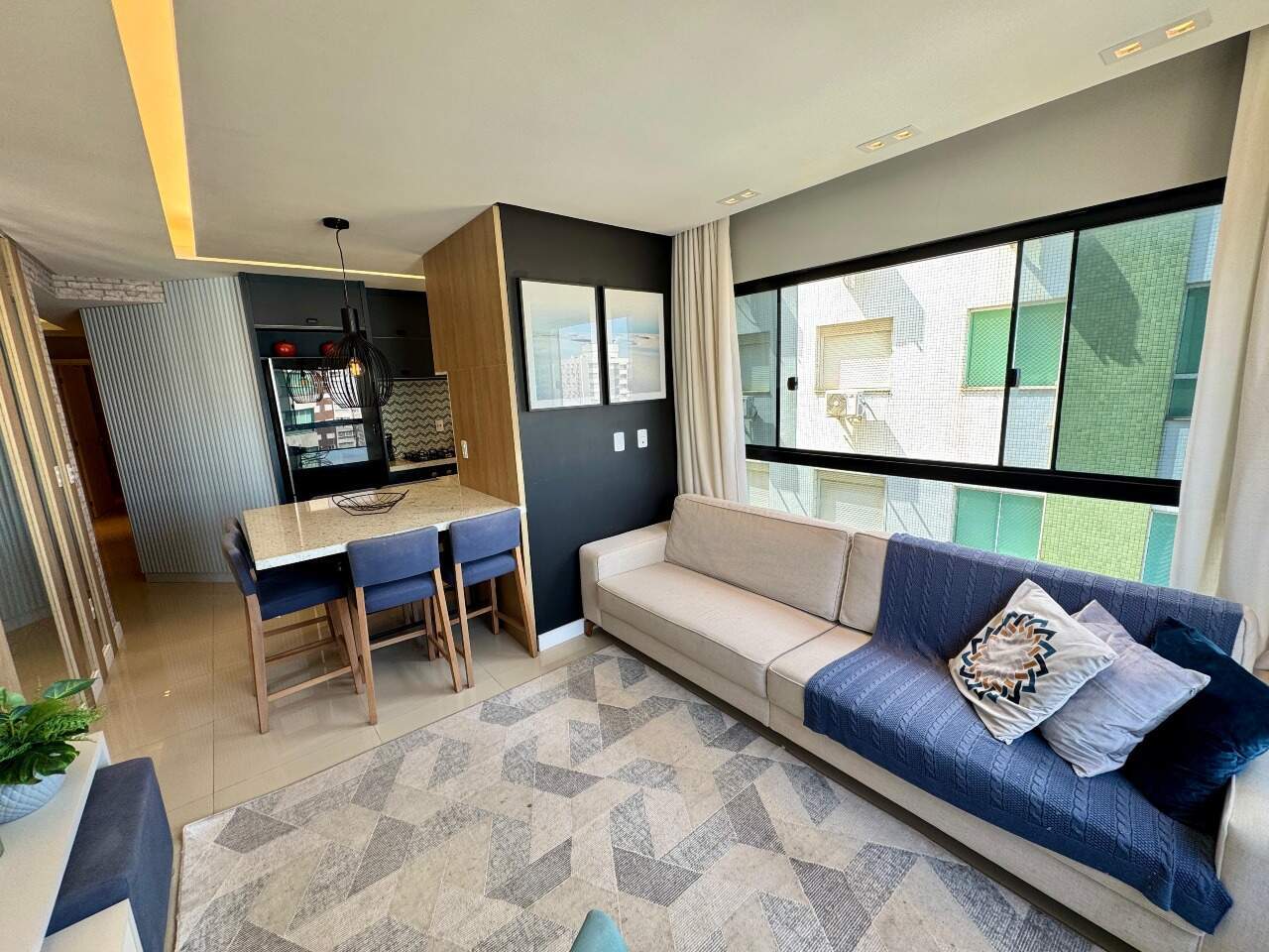 Apartamento à venda no Zona Nova: 