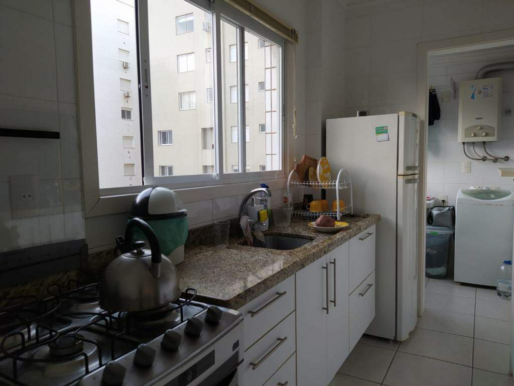Apartamento à venda no Zona Nova: 