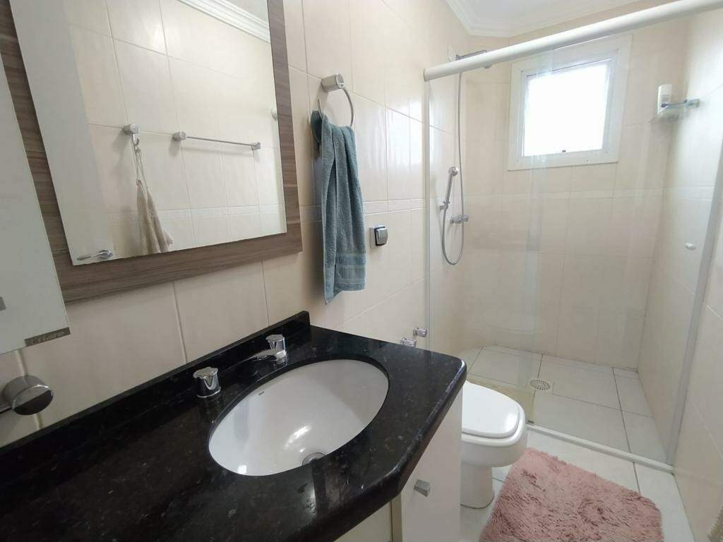 Apartamento à venda no Zona Nova: 