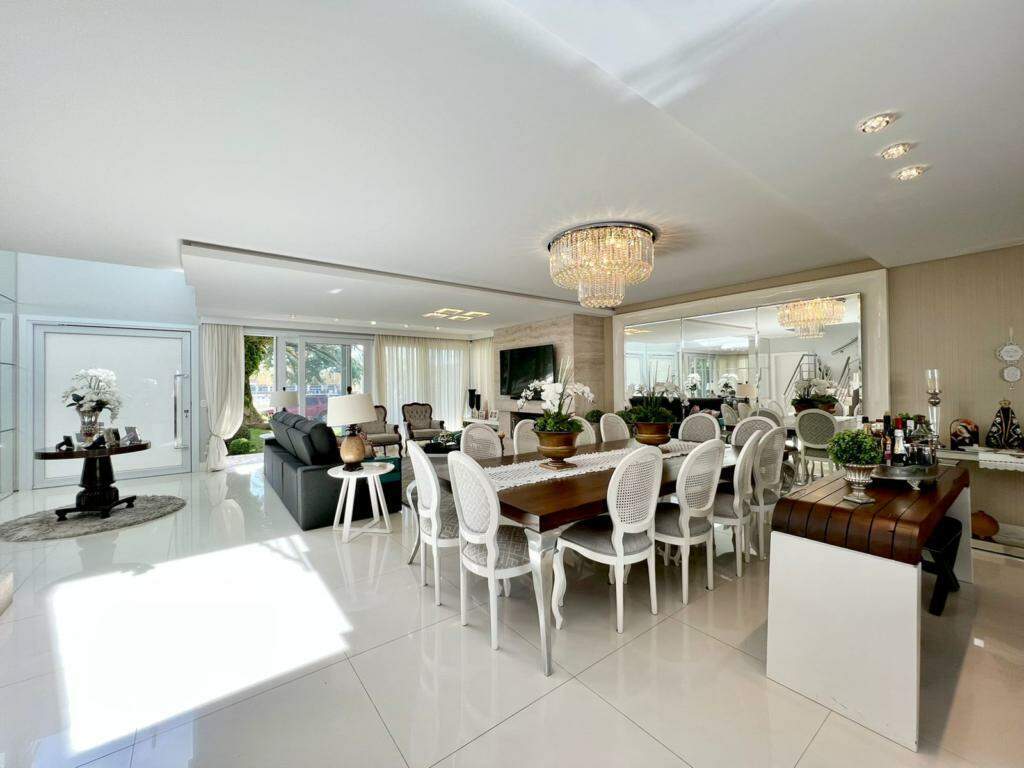 Casa em Condomínio à venda no Condado de Capão : 