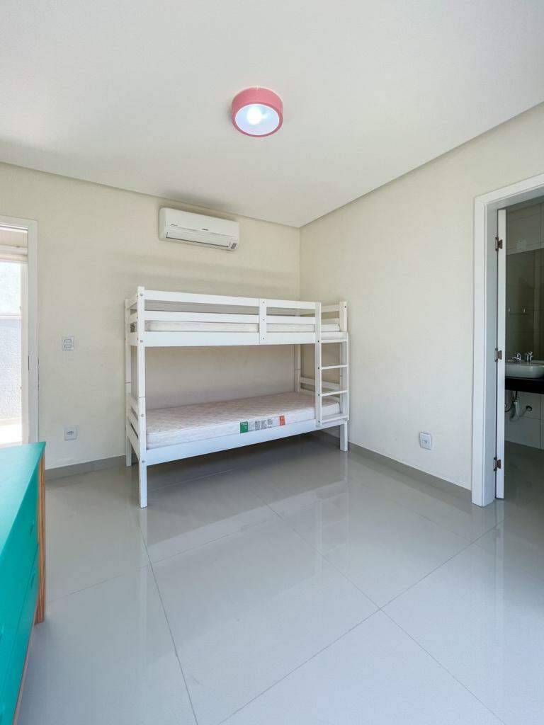 Casa em Condomínio à venda no Noiva do Mar: 