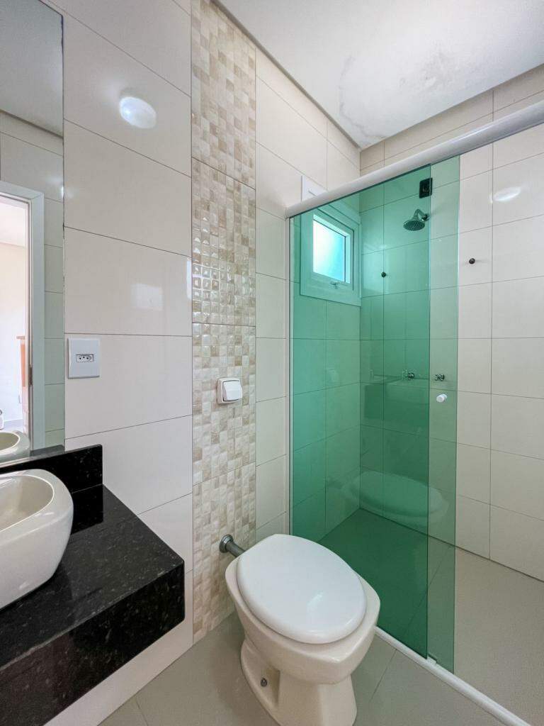 Casa em Condomínio à venda no Noiva do Mar: 