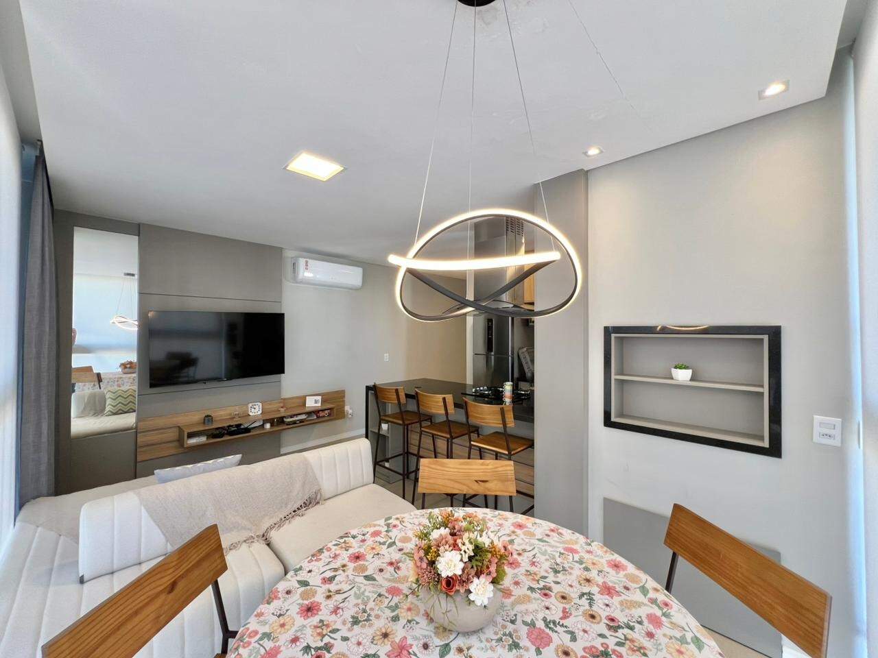 Apartamento à venda no Zona Nova: 
