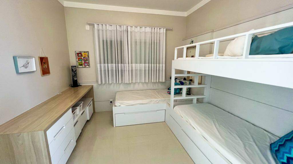 Casa em Condomínio à venda no Condado de Capão : 