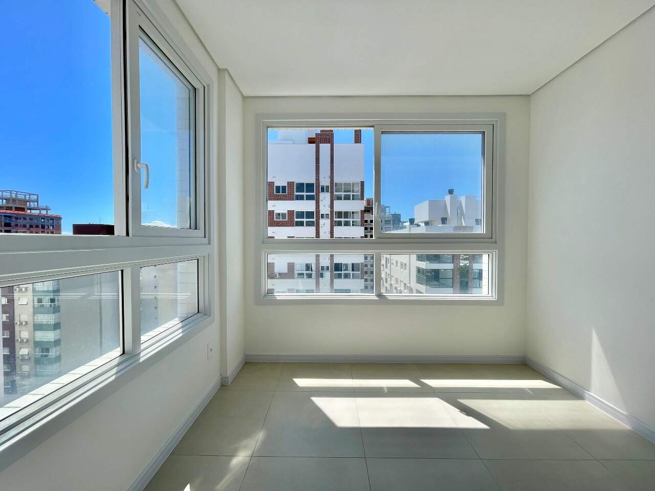Apartamento à venda no Navegantes: 