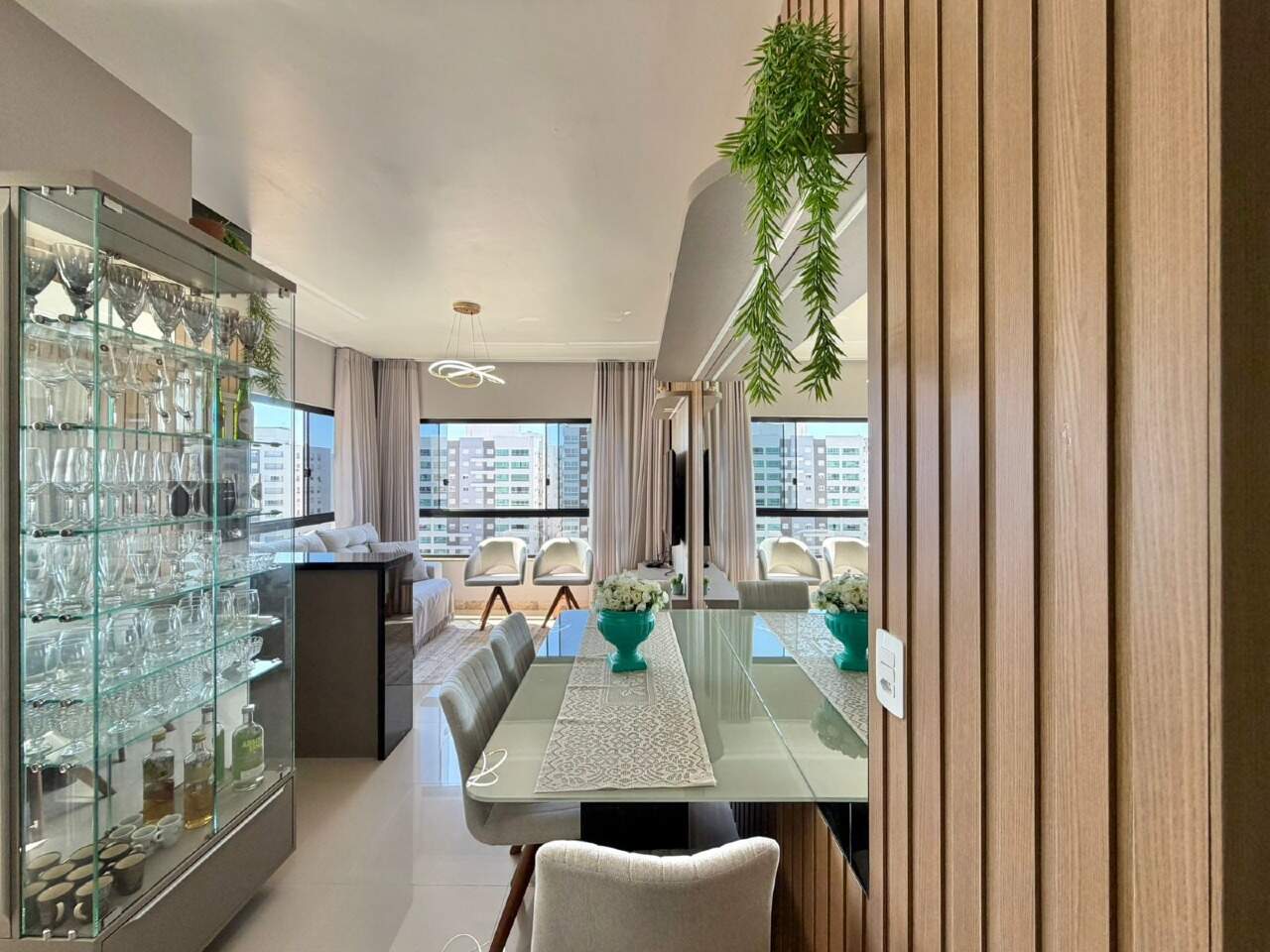 Apartamento à venda no Zona Nova: 