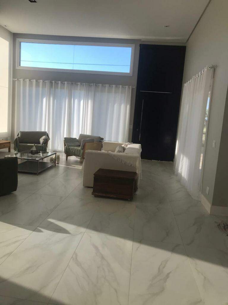Casa em Condomínio à venda no Costa Serena: 