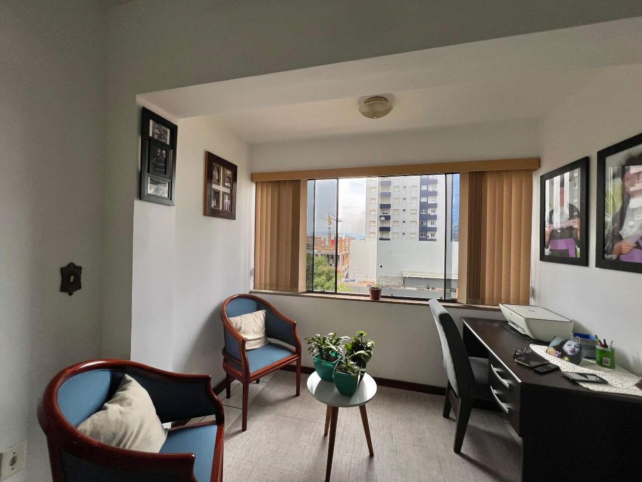 Apartamento à venda no Zona Nova: 