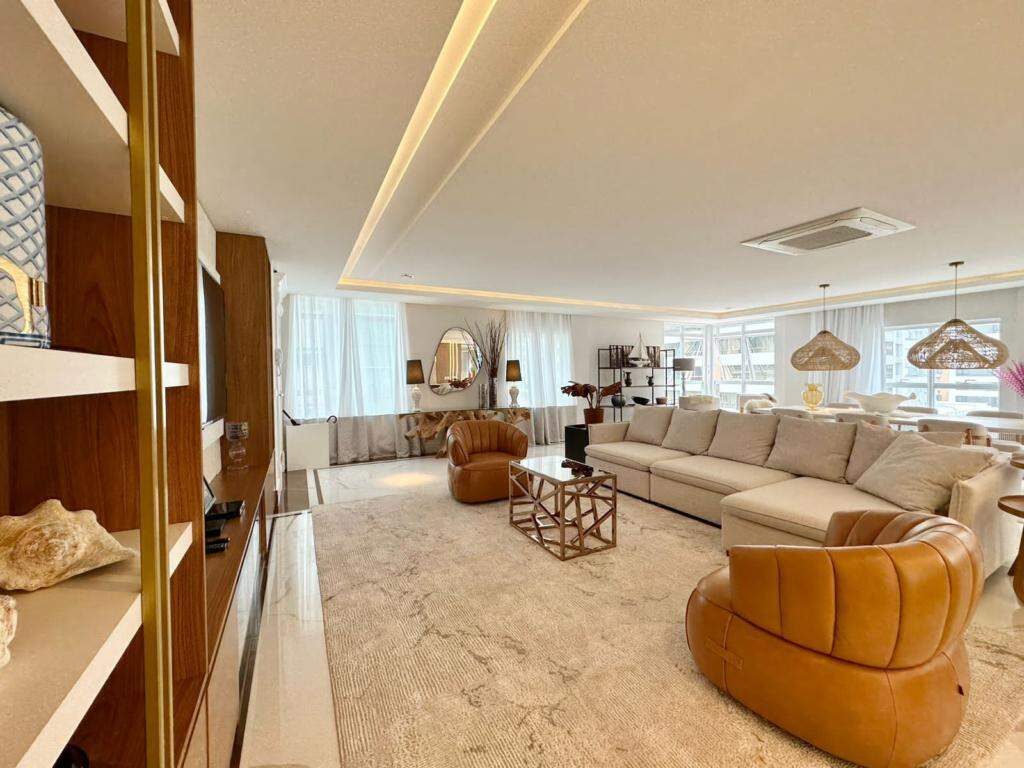 Apartamento à venda no Navegantes: 