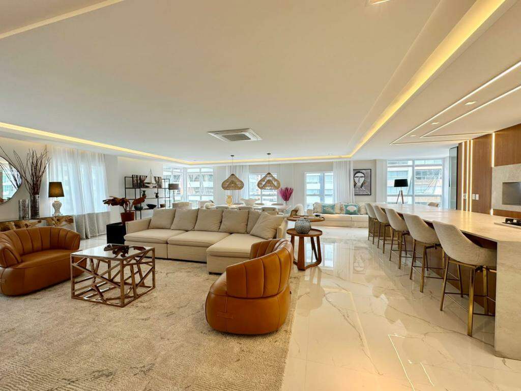 Apartamento à venda no Navegantes: 