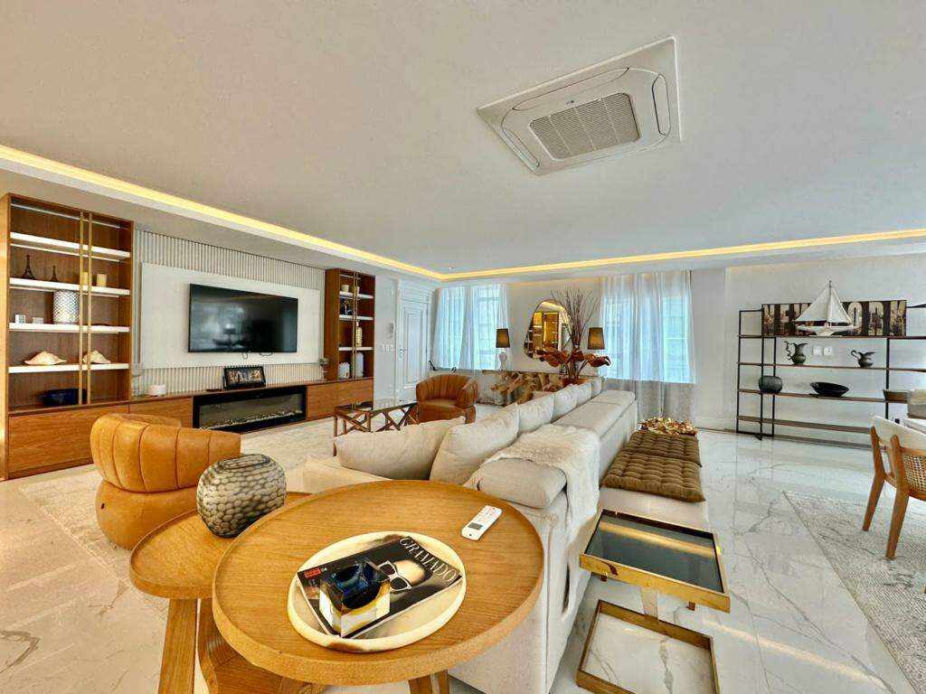 Apartamento à venda no Navegantes: 