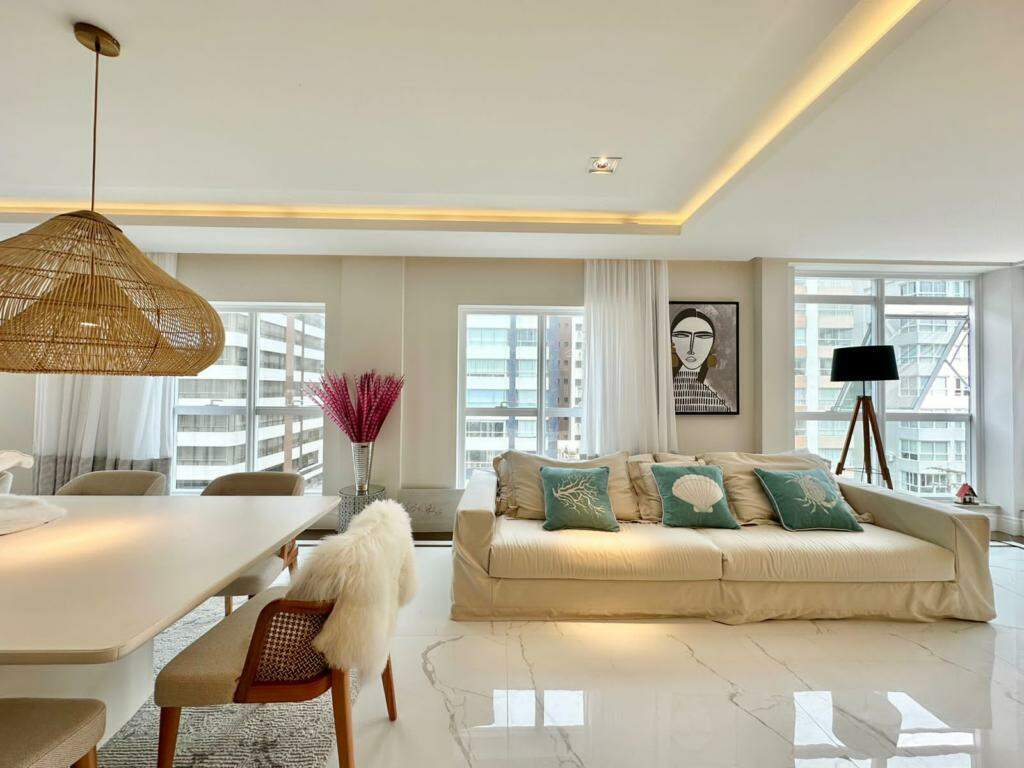 Apartamento à venda no Navegantes: 