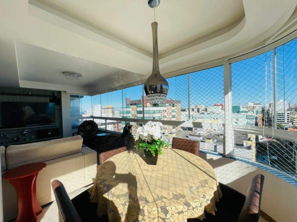 Apartamento à venda no Zona Nova: 