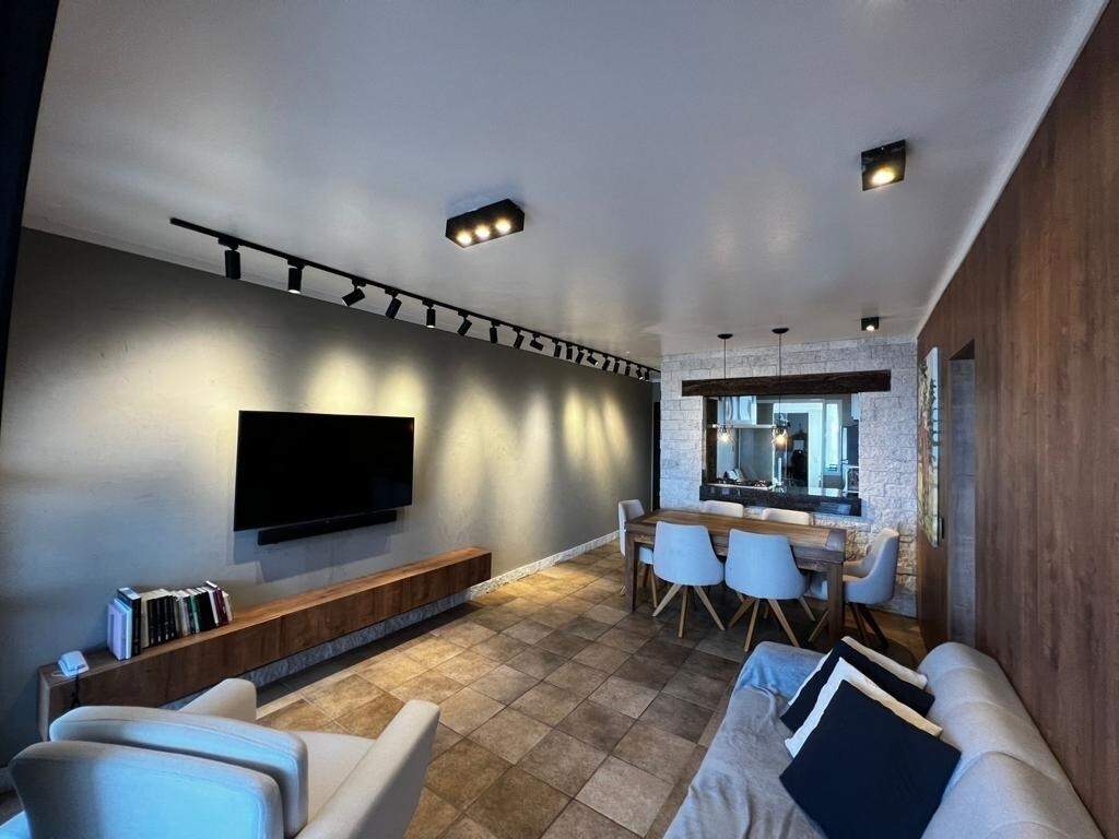 Apartamento à venda no Zona Nova: 