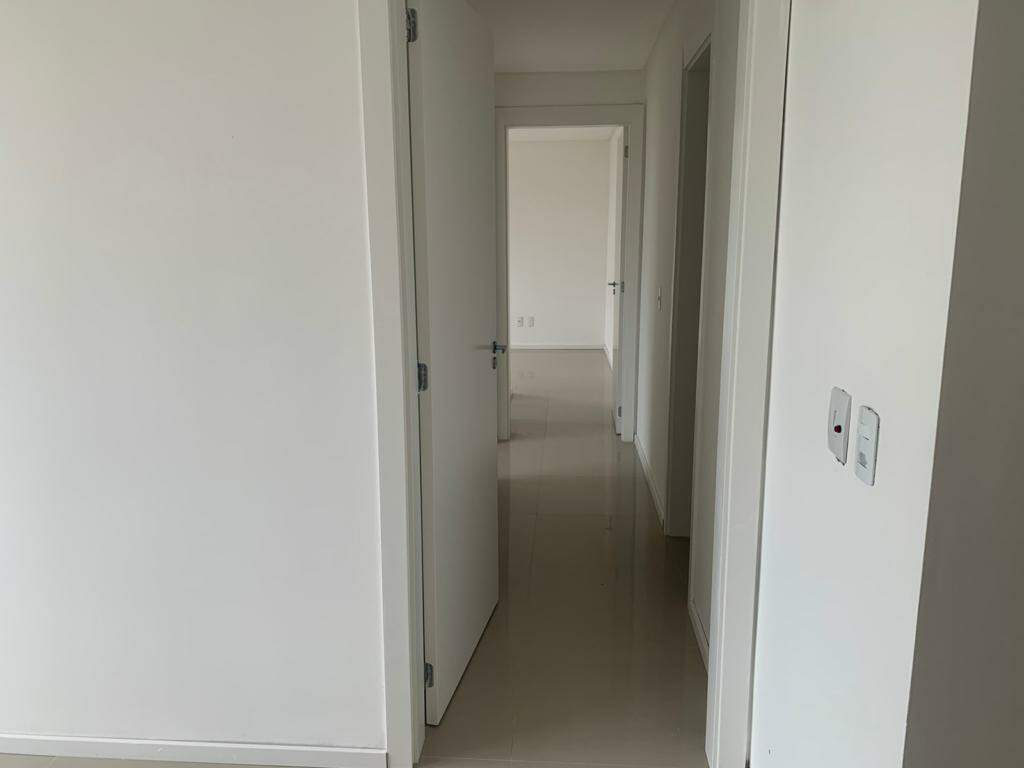 Apartamento à venda no Navegantes: 