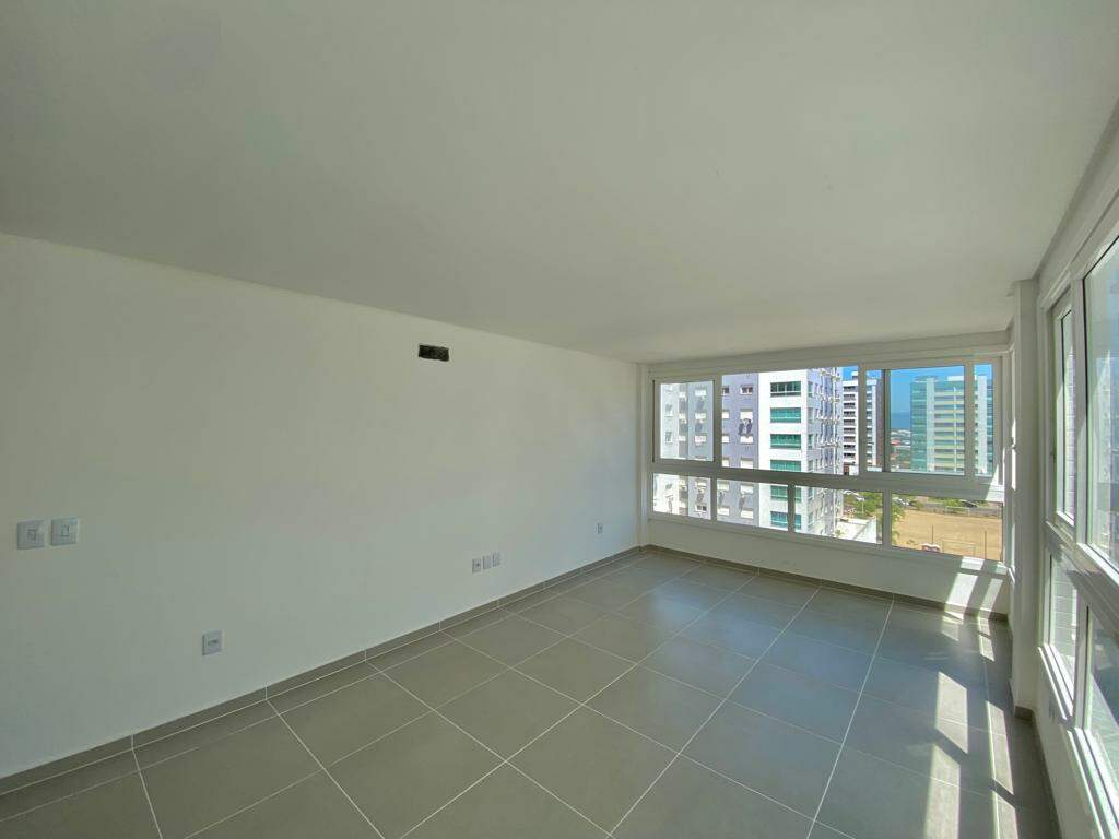 Apartamento à venda no Zona Nova: 