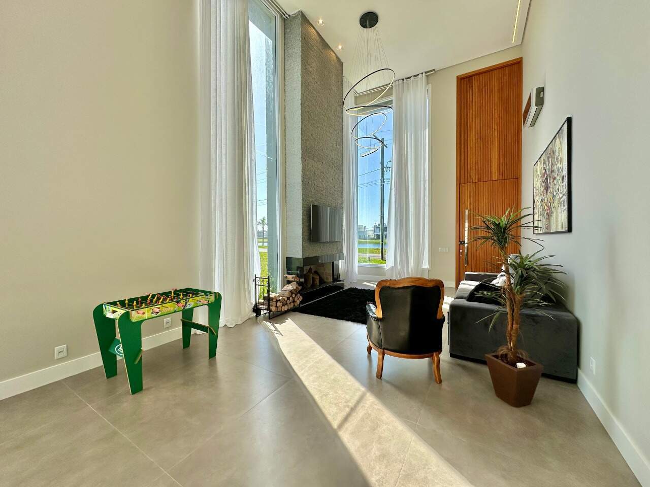 Casa em Condomínio à venda no Costa Serena: 