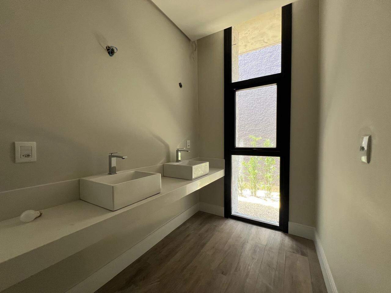 Casa em Condomínio à venda no Dubai Resort : 