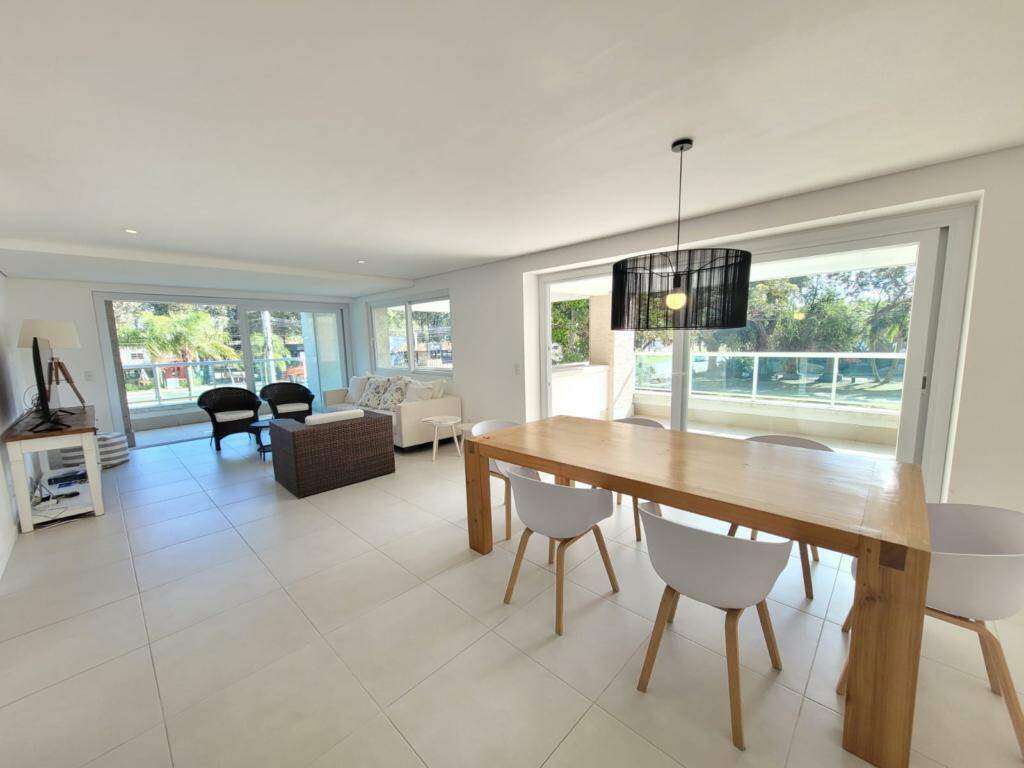 Apartamento à venda no Atlantida: 