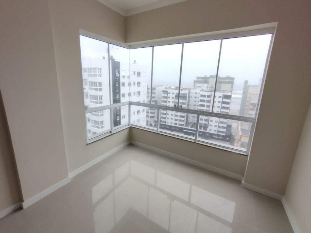 Apartamento à venda no Zona Nova: 
