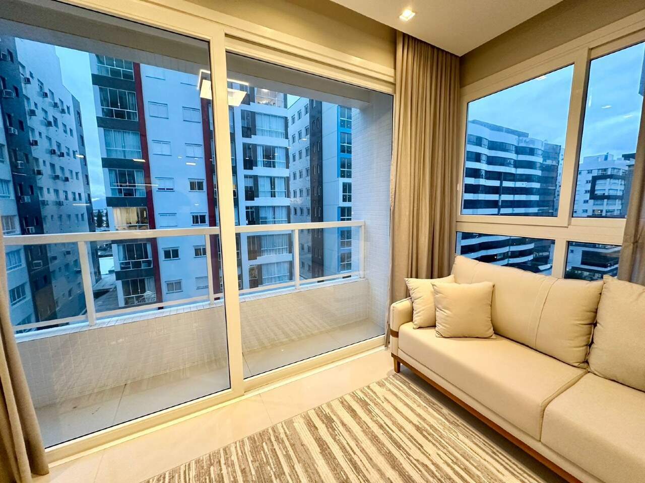 Apartamento à venda no Navegantes: 